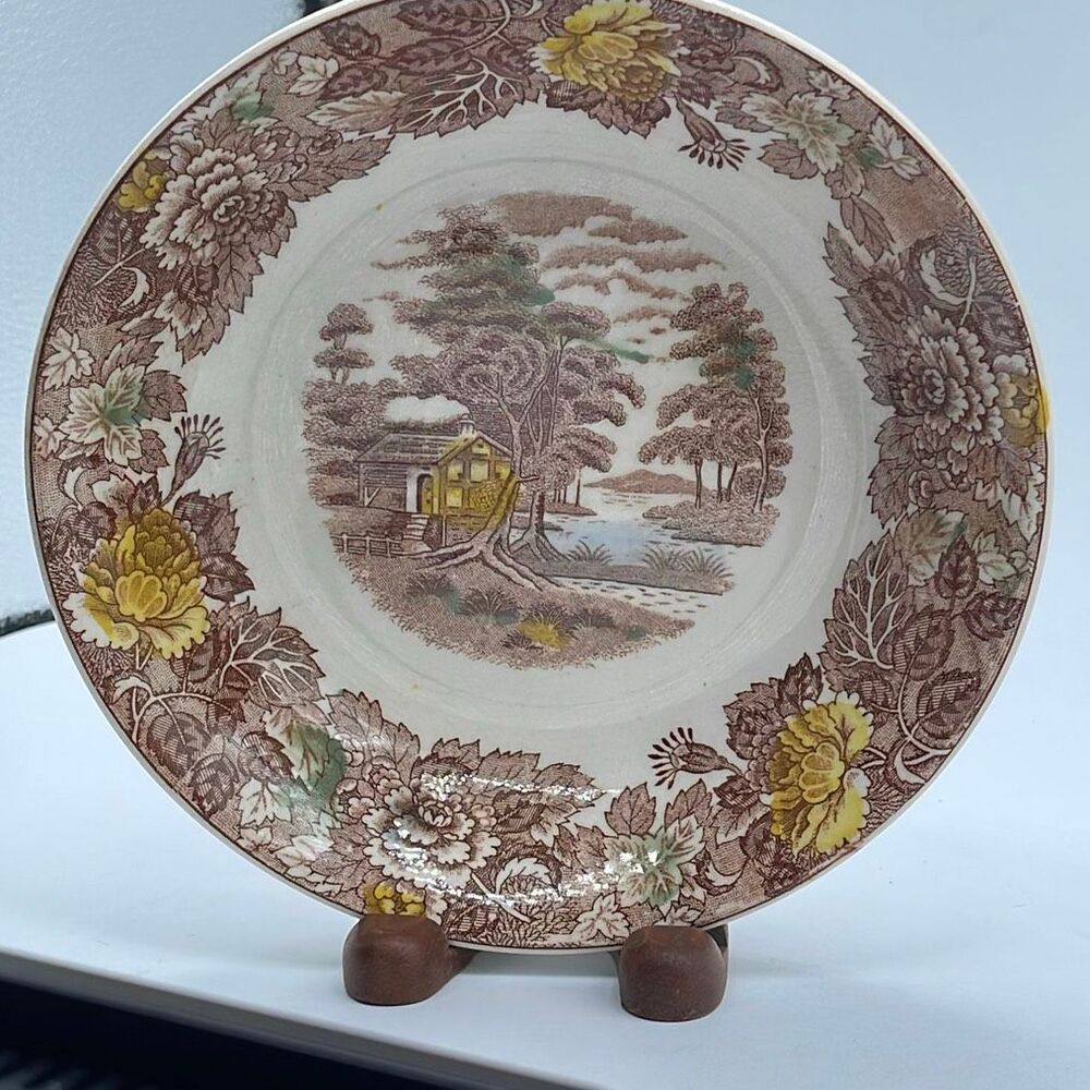 Vintage Nasco “ Mountain Woodland” bowl from Japan Midcentury.